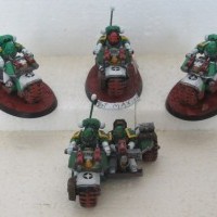 "Demie escouade Maxilo" par Matter Carolus