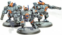 "Crisis XV8 3" par Kakomoks